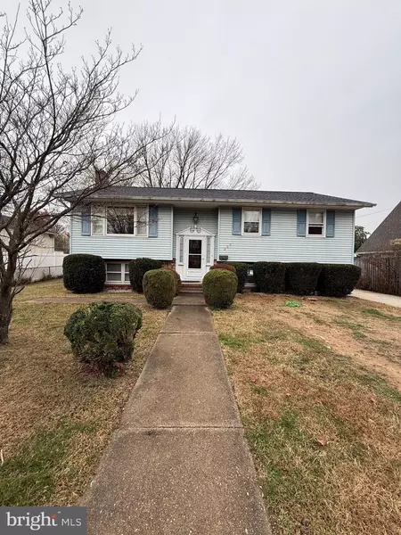 206 GLEN RD, Pasadena, MD 21122