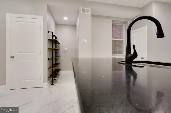 Philadelphia, PA 19139,5239 ARCH ST