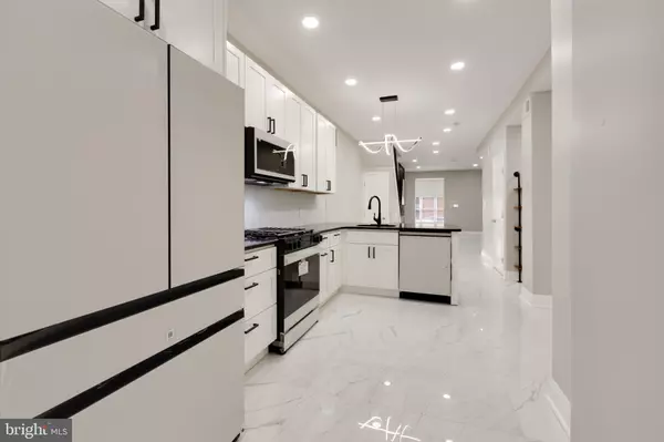 Philadelphia, PA 19139,5239 ARCH ST