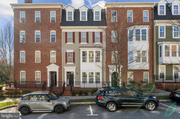 Fulton, MD 20759,11246-1 CHASE ST #141