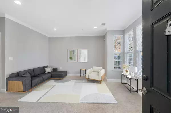 Fulton, MD 20759,11246-1 CHASE ST #141