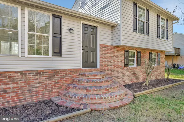 Lusby, MD 20657,123 COVE POINT RD