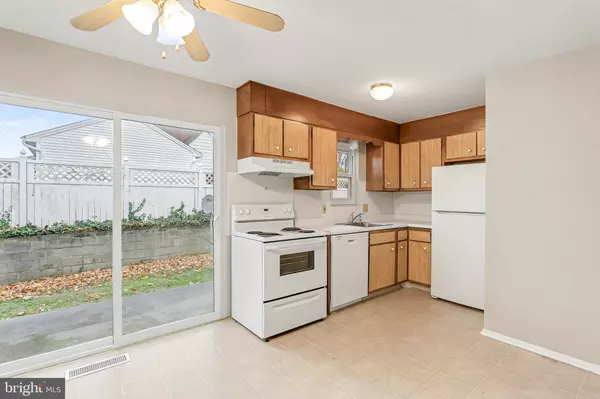 Mechanicsburg, PA 17055,330 S WASHINGTON ST #2