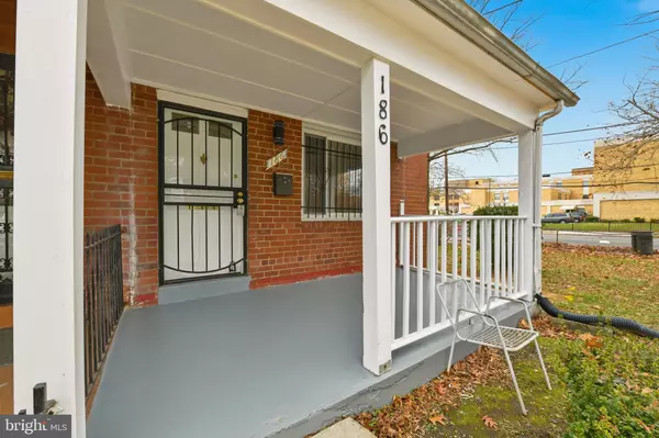 Washington, DC 20032,186 FORRESTER ST SW