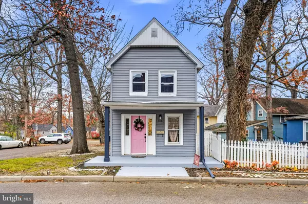 186 SOUTHWEST AVE, Pitman, NJ 08071