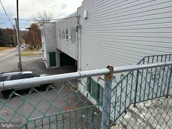 Reading, PA 19606,4228 ST LAWRENCE AVE