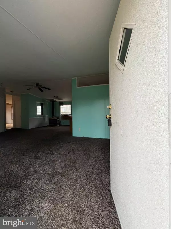 Princess Anne, MD 21853,32792 W POST OFFICE RD