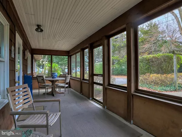 Rehoboth Beach, DE 19971,112 PAYNTER LN