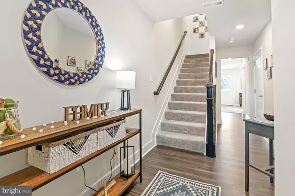 Elkridge, MD 21075,8043 POTTER PL