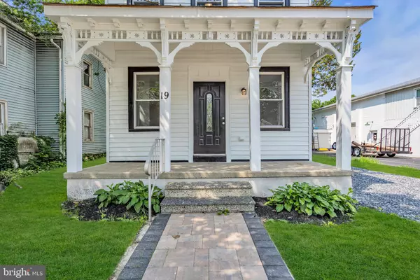 Salem, NJ 08079,19 E MAIN ST