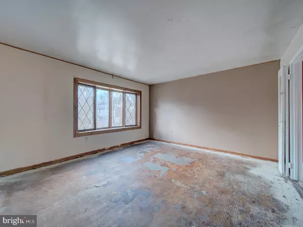 Upper Marlboro, MD 20772,17211 USHER PL