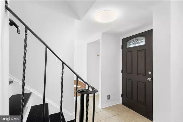 Leesburg, VA 20175,239 NOTTOWAY ST SE