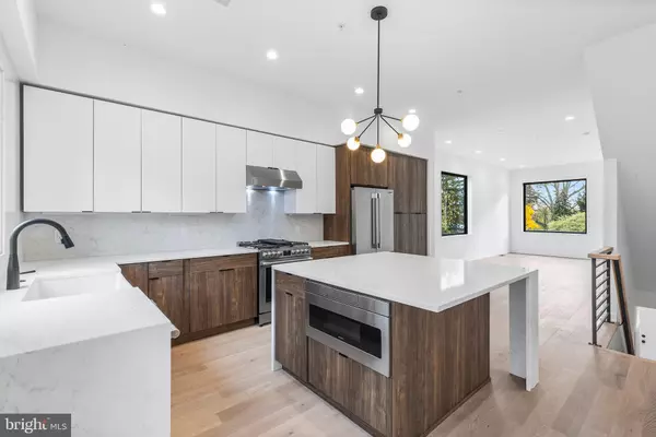 Philadelphia, PA 19128,265 DELMAR ST