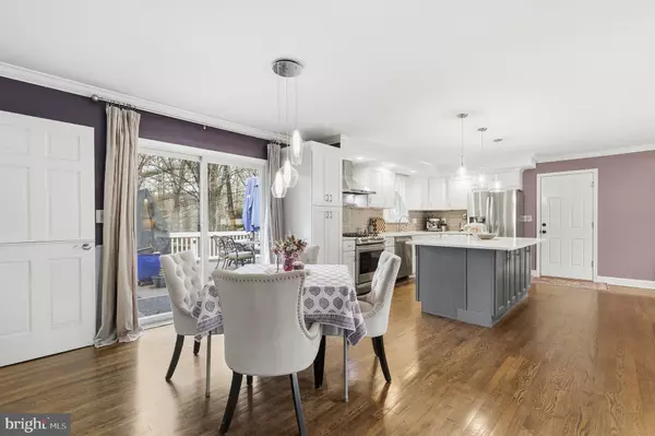 Olney, MD 20832,5 ROSENEATH CT