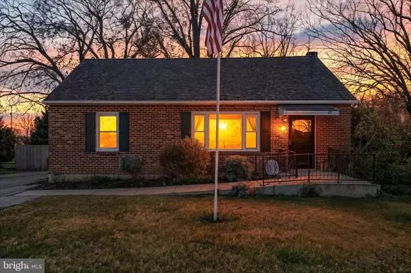 1095 CHURCH RD, York, PA 17404