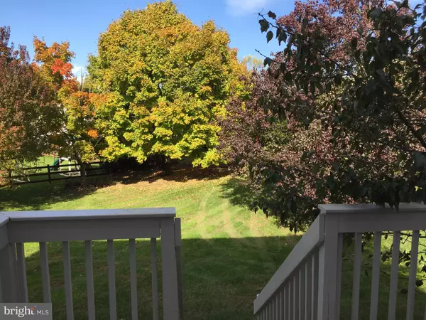 Doylestown, PA 18902,5128 BARNESS CT