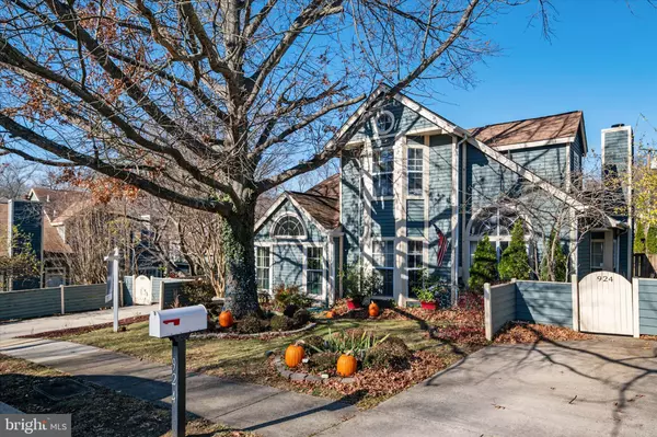 Annapolis, MD 21403,926 YACHTSMAN WAY