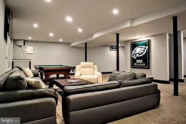 Jamison, PA 18929,2198 CAMBRIDGE CIR