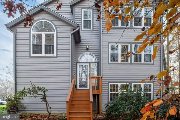 Crofton, MD 21114,1816 WHITES FERRY PL #6