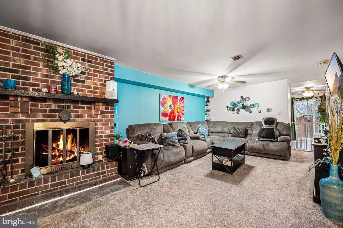 Pottstown, PA 19464,1404 WALNUT RIDGE EST