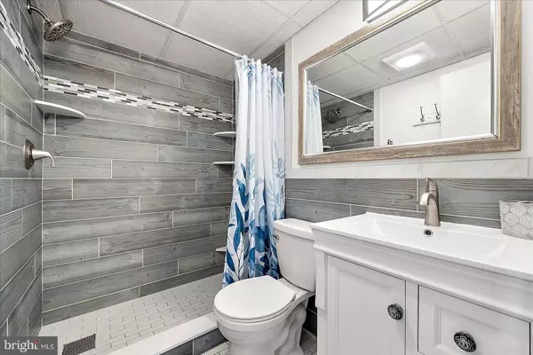 Ocean City, MD 21842,5 44TH ST #202