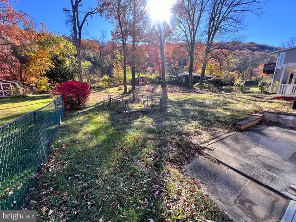 Cumberland, MD 21502,1074 BRADDOCK RD