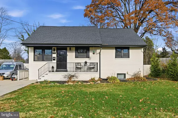 Falls Church, VA 22042,7024 LEE PARK CT