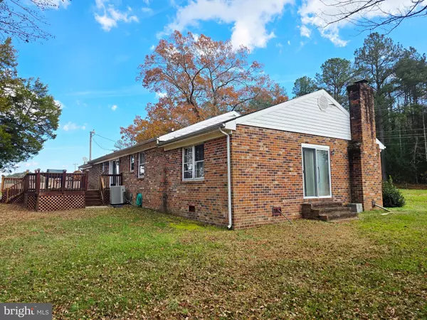 Warsaw, VA 22572,658 ISLINGTON RD