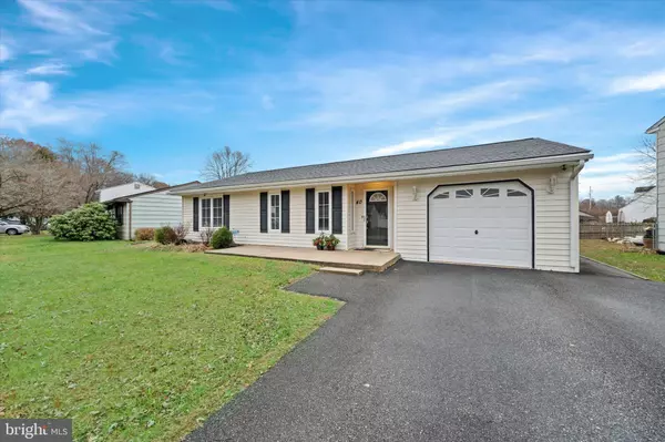 40 E SHADY DR, Newark, DE 19713
