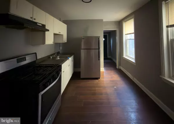 Philadelphia, PA 19140,1638 W VICTORIA ST