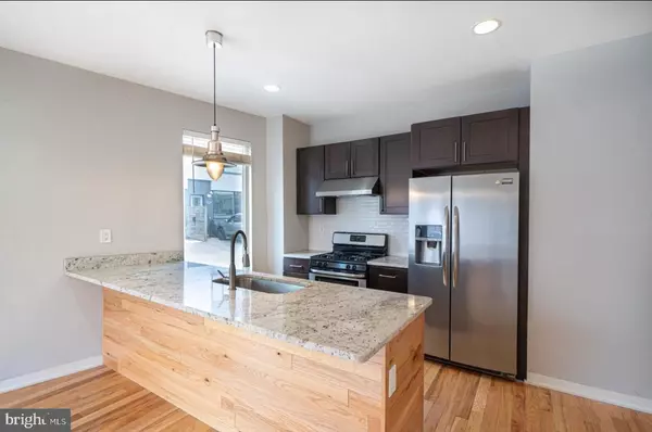 Philadelphia, PA 19123,706 N 7TH ST #A