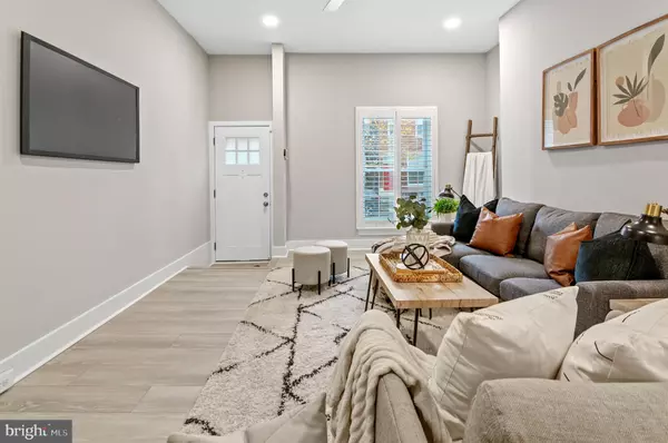 Baltimore, MD 21218,2318 GUILFORD AVE