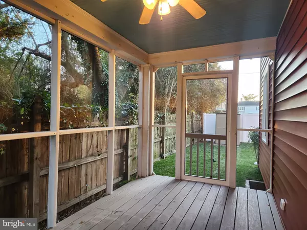 Seaford, DE 19973,114 N PINE ST