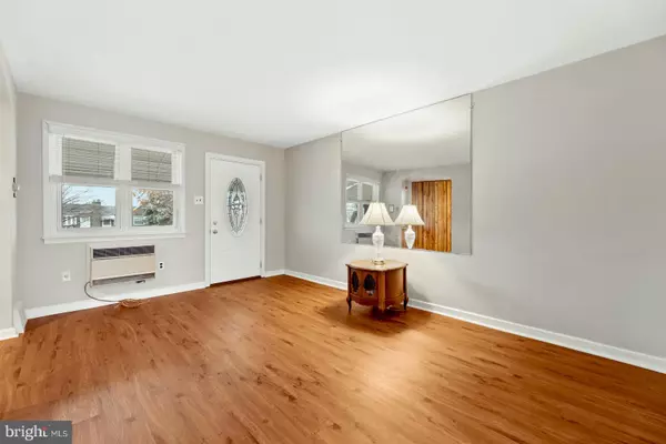 Philadelphia, PA 19149,1629 E COMLY ST