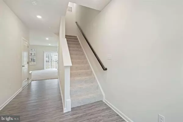 Odenton, MD 21113,1807 KELLINGTON CT