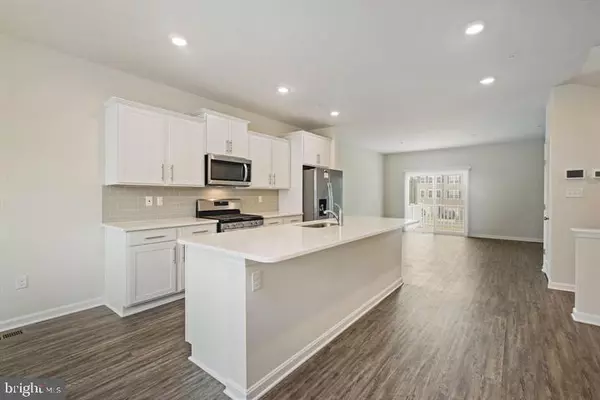 Odenton, MD 21113,1807 KELLINGTON CT