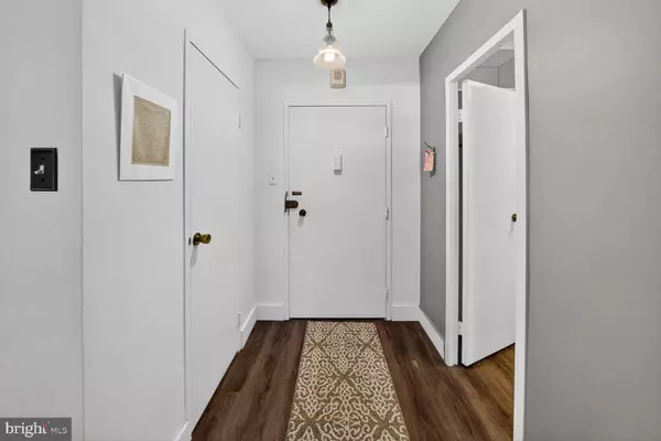 Washington, DC 20016,4201 CATHEDRAL AVE NW #218E