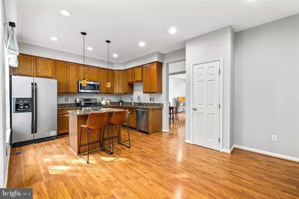 Herndon, VA 20171,13503 BANNACKER PL