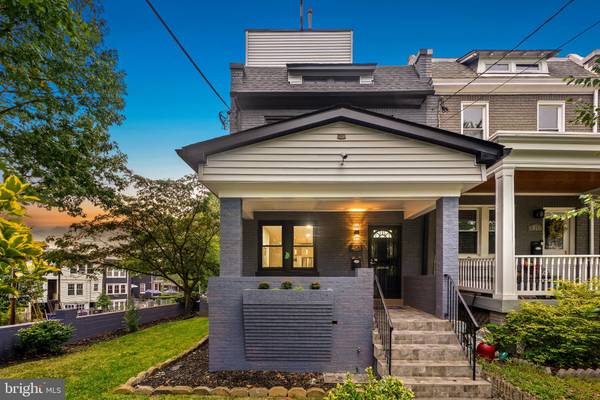 Washington, DC 20011,461 DELAFIELD PL NW