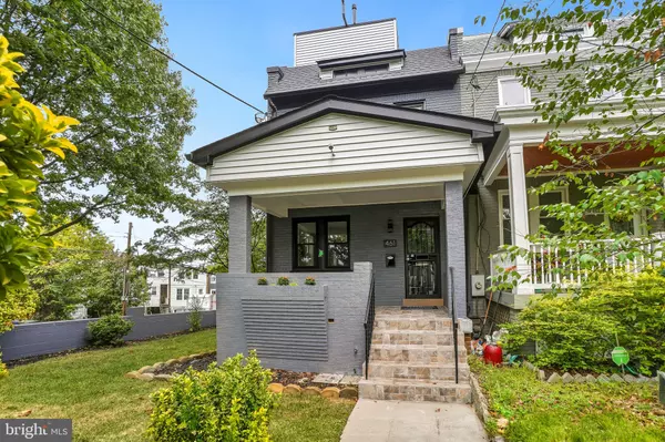 Washington, DC 20011,461 DELAFIELD PL NW