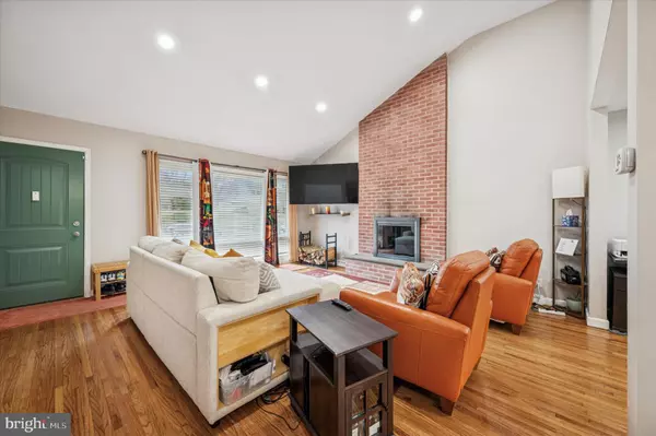 Elkins Park, PA 19027,7410 RICHARDS RD