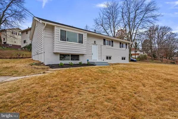 Oxon Hill, MD 20745,5513 HELMONT DR