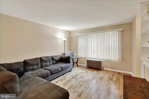 Hamburg, PA 19526,240 S 4TH ST