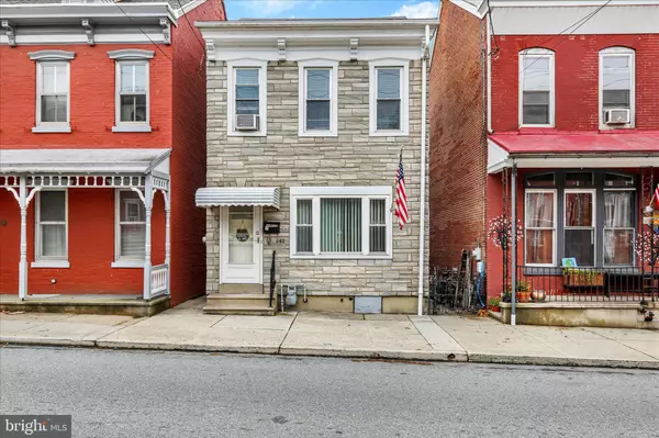 240 S 4TH ST, Hamburg, PA 19526