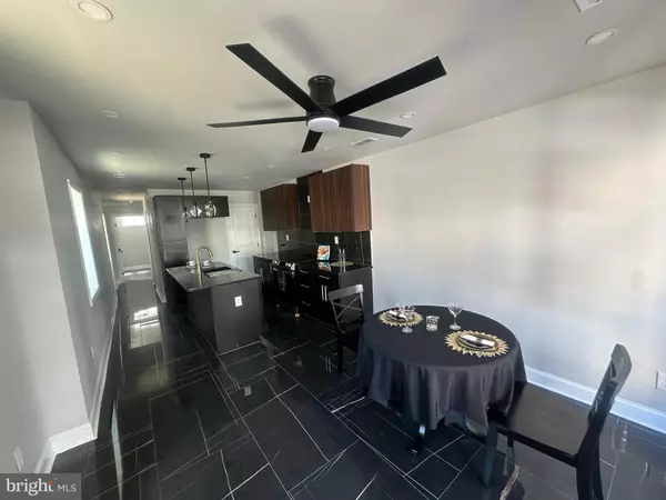 Philadelphia, PA 19122,2005 N LAWRENCE ST