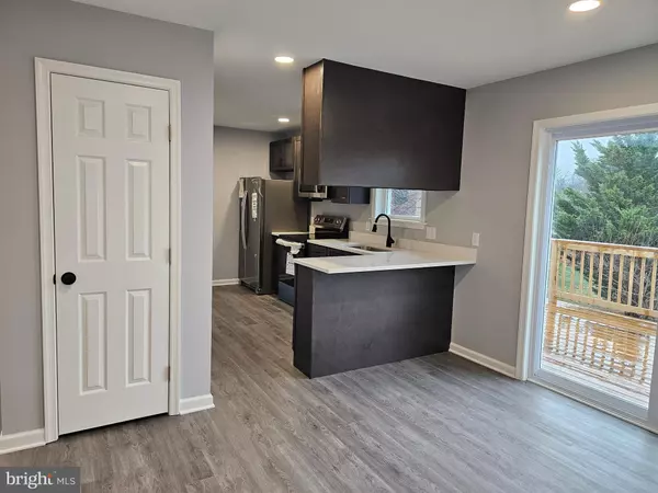 Chambersburg, PA 17202,1920 MAYLINN DR