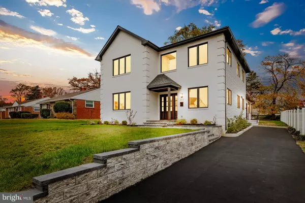 Philadelphia, PA 19115,717 STELWOOD RD