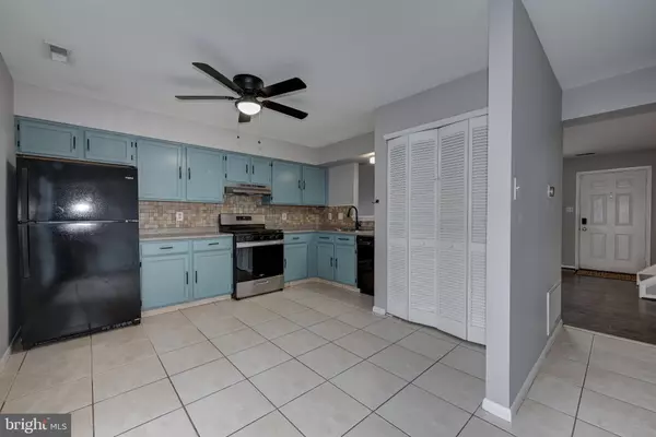 Berlin, NJ 08009,13 FORD LN