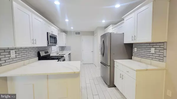 Bowie, MD 20715,12400 SHADOW LN