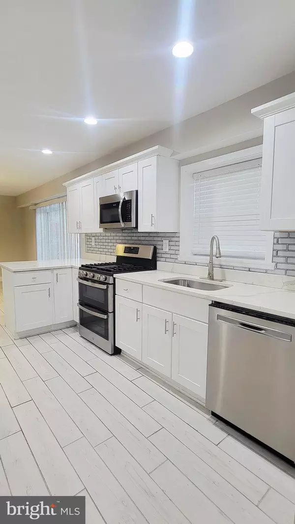 Bowie, MD 20715,12400 SHADOW LN